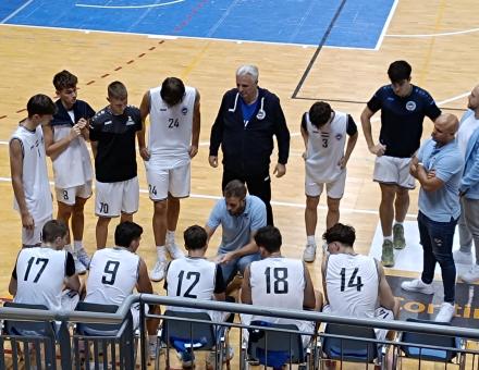 REMEKELNEK A NYÍREGYHÁZI NEVELÉSŰ FIATALOK