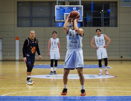 ÚJABB KARRIERCSÚCSOK SZÜLETTEK