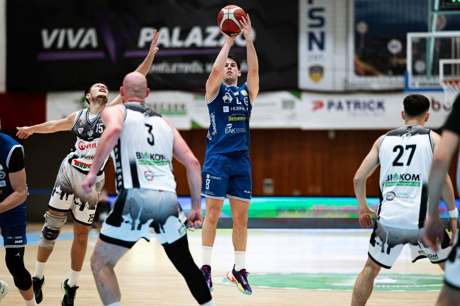 NYERNI KELL A MÁSODIK HELYÉRT