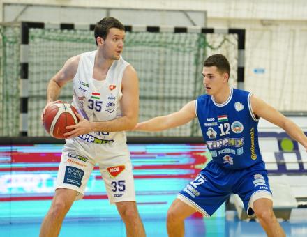 KILENC JÁTÉKRÉSZ ALATT ÖSSZESEN NÉGY PONT KÜLÖNBSÉG