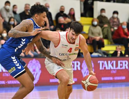 FOLYTATNÁNK A SZOLNOKIAK SORMINTÁJÁT