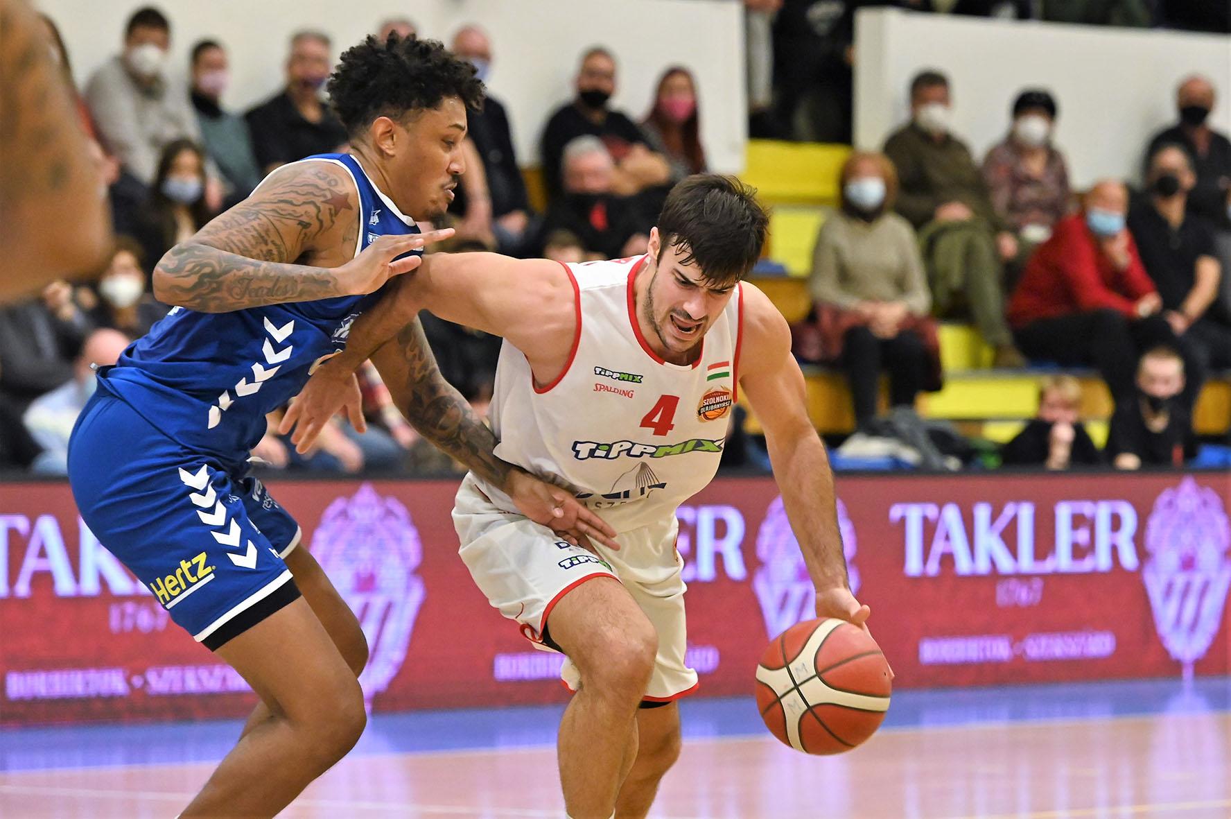 FOLYTATNÁNK A SZOLNOKIAK SORMINTÁJÁT