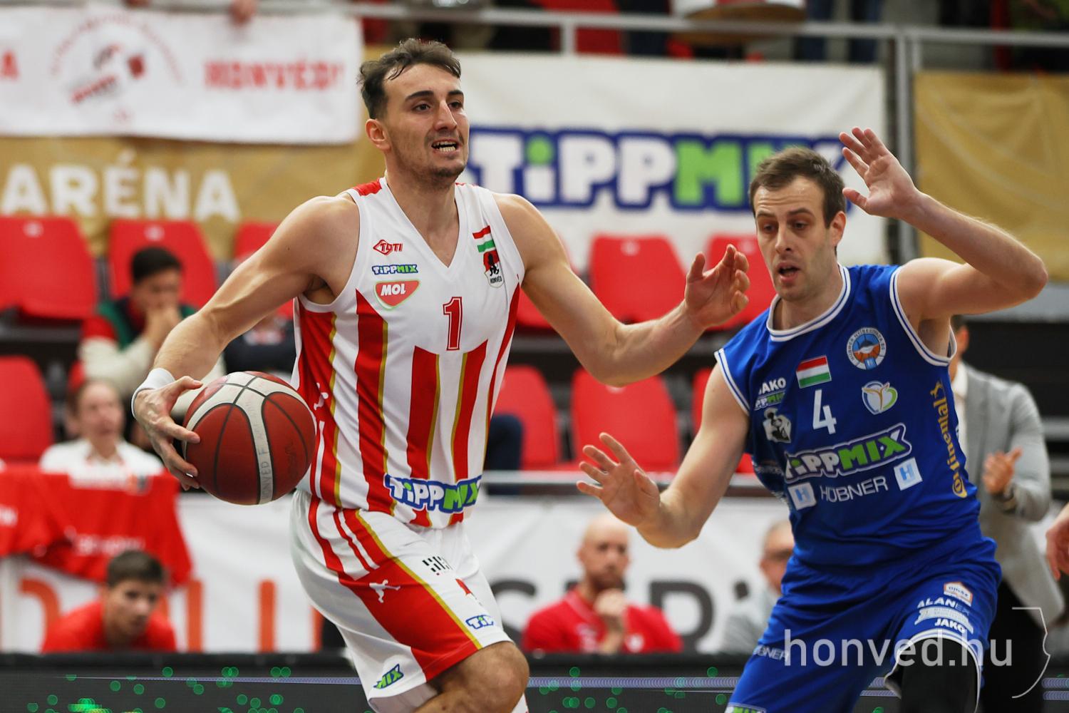 „SZERETNÉNK MEGVALÓSÍTANI, AMIT AZ EDZŐNK ELVÁR TŐLÜNK”