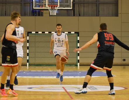 NYOLC KÖZÉ JUTÁS A TÉT A HEPP-KUPÁBAN