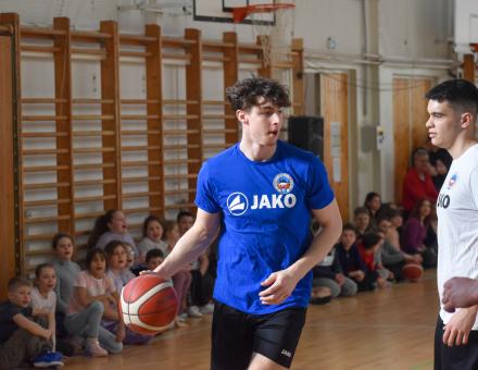 MAGYARI KRISTÓF IS NYÍREGYHÁZÁN MARAD!