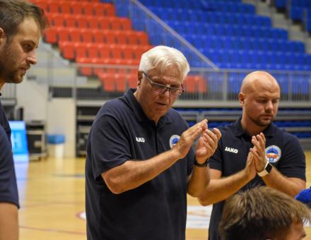 „AZ ILYEN MECCSEKEN LEHET TANULNI, HARCOLNI ÉS KIADNI MAGUNKBÓL MINDENT”