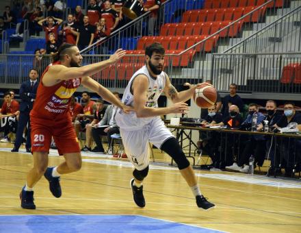 OROSZLÁNYI GYŐZELEMMEL A 10. HELYRE LÉPNÉNK