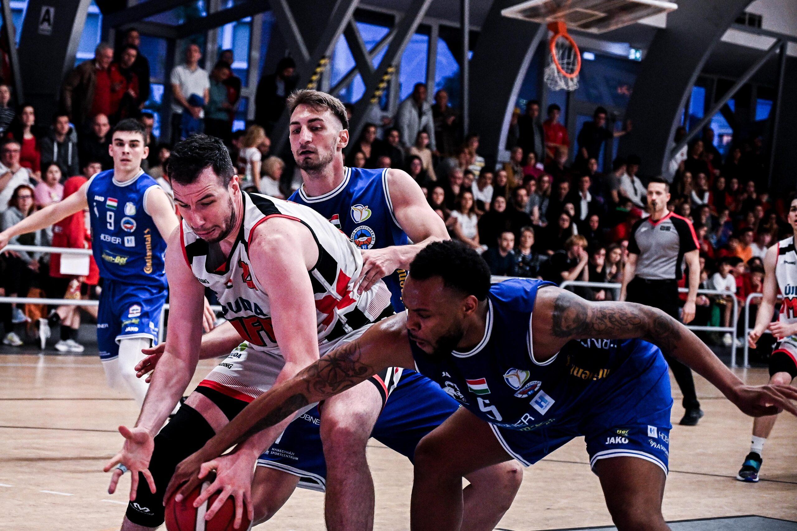 ÓRIÁSI KÜZDELEMBEN ELVESZÍTETTÜK A MAFC ELLENI PÁRHARCOT