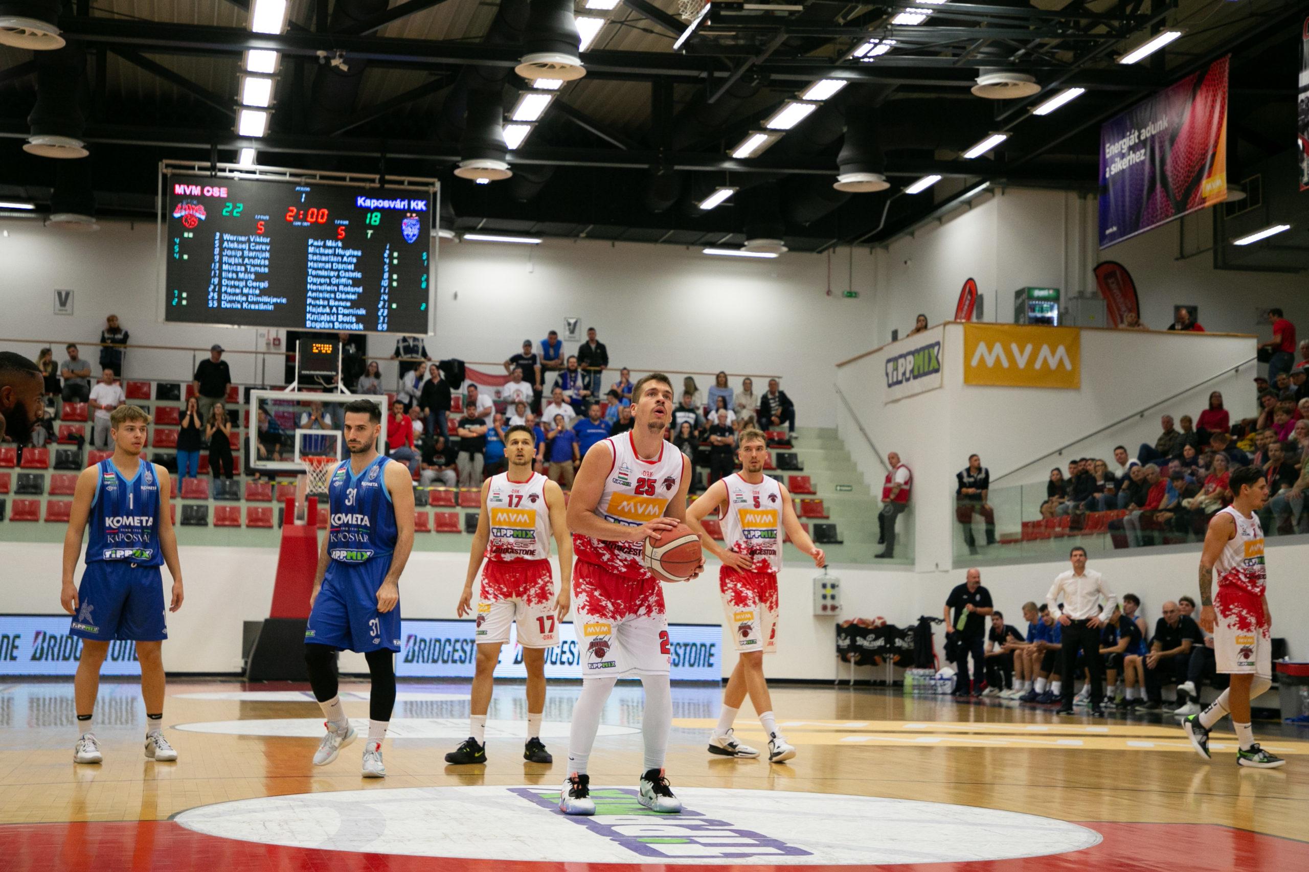 KÉTARCÚ CSAPAT OTTHONÁBA LÁTOGATUNK