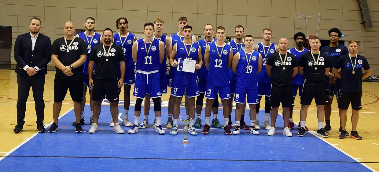 „SOK POZITÍVUMOT LÁTTAM, DE A NEGATÍVUMOK FELETT SEM HUNYHATUNK SZEMET”