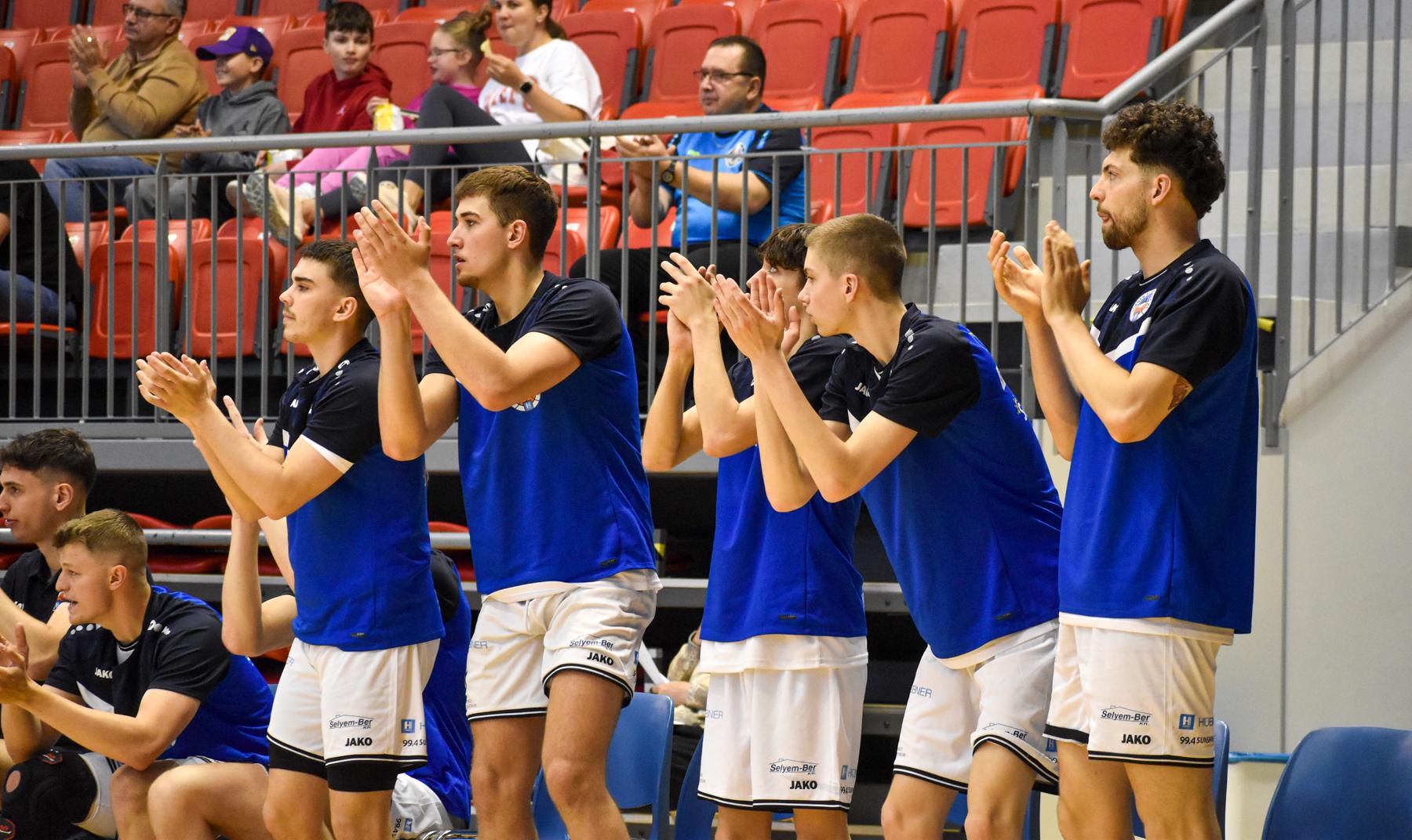 GYŐZELEM AZ UTOLSÓ HAZAI MÉRKŐZÉSEN