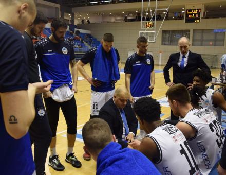 KIVÁLÓ CSAPATVÉDEKEZÉSSEL MEGVERHETJÜK A SOPRONT