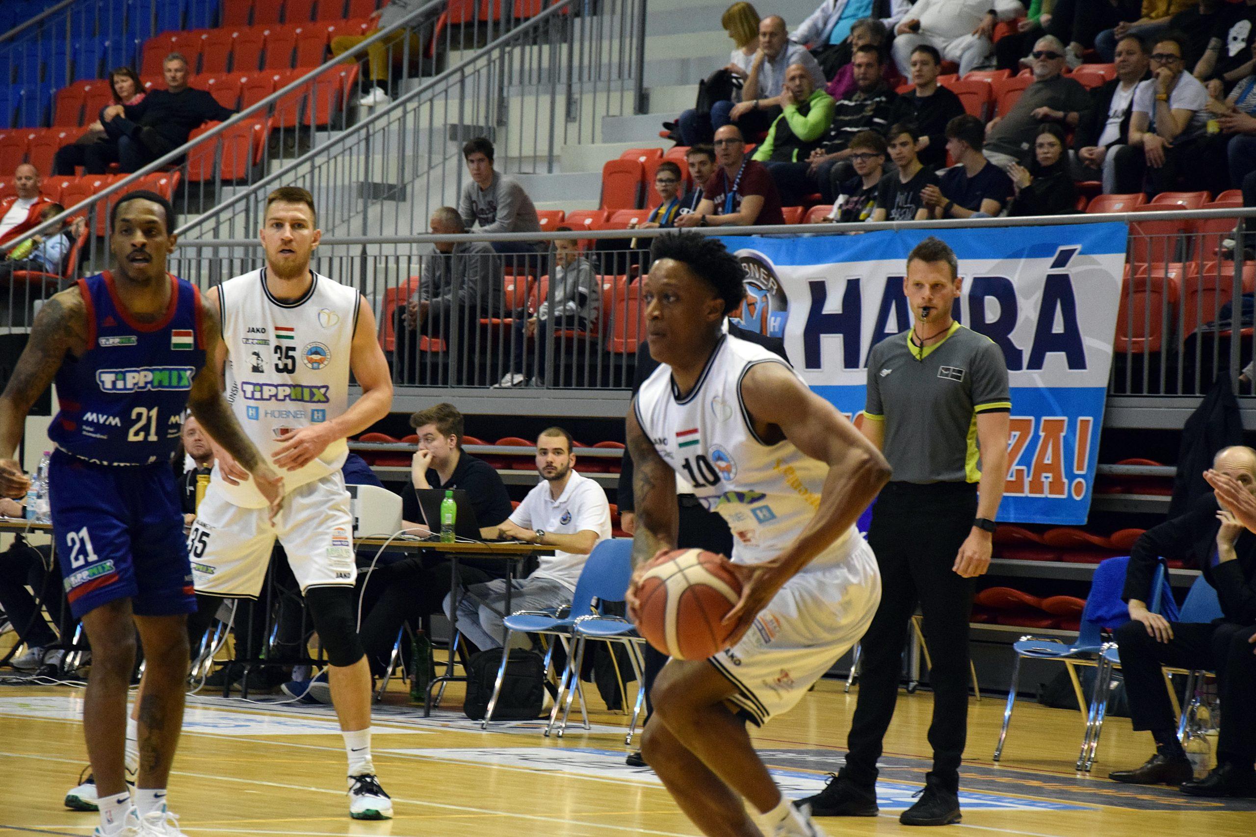 INDISZPONÁLT JÁTÉKKAL ITTHON KAPTUNK KI A PAKSTÓL