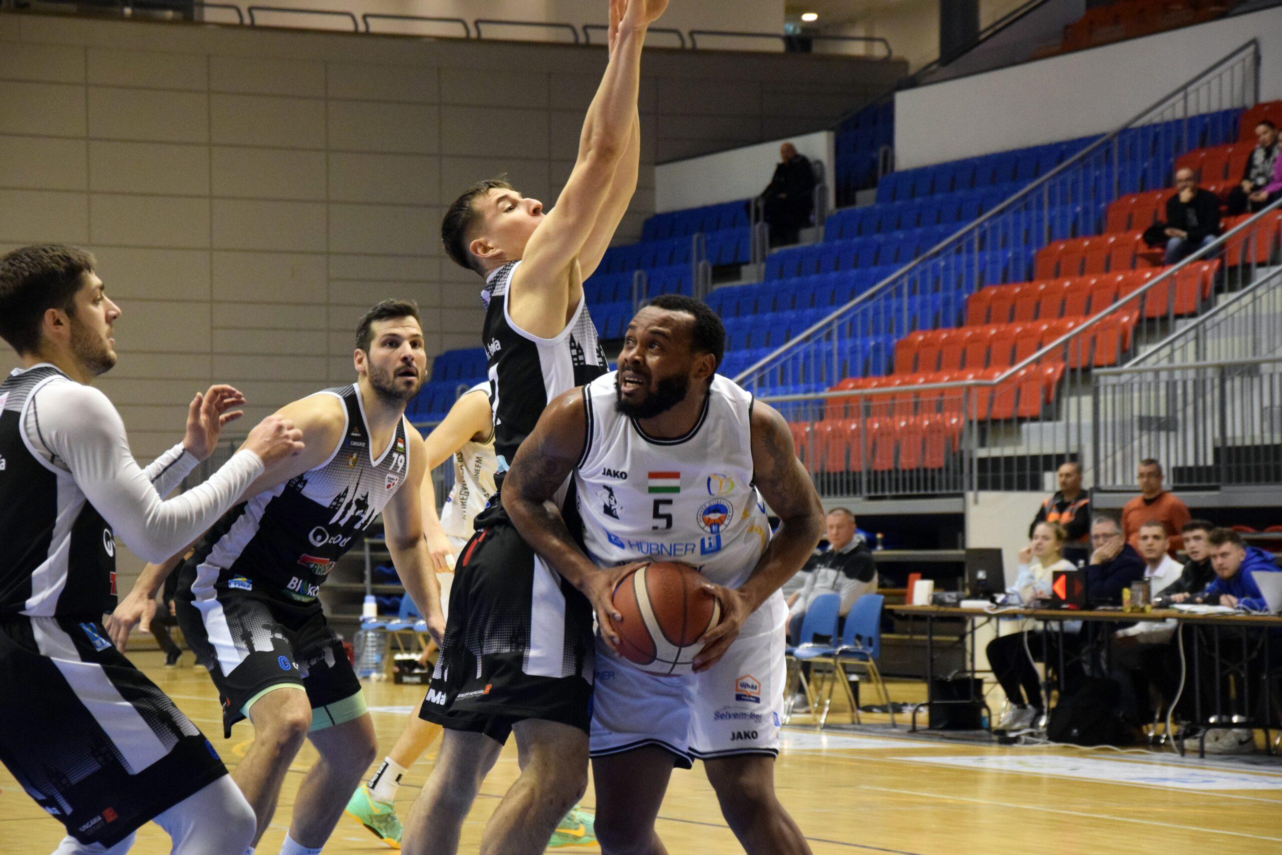 ÓRIÁSI MECCSEN LEGYŐZTÜK A LISTAVEZETŐ PÉCSET