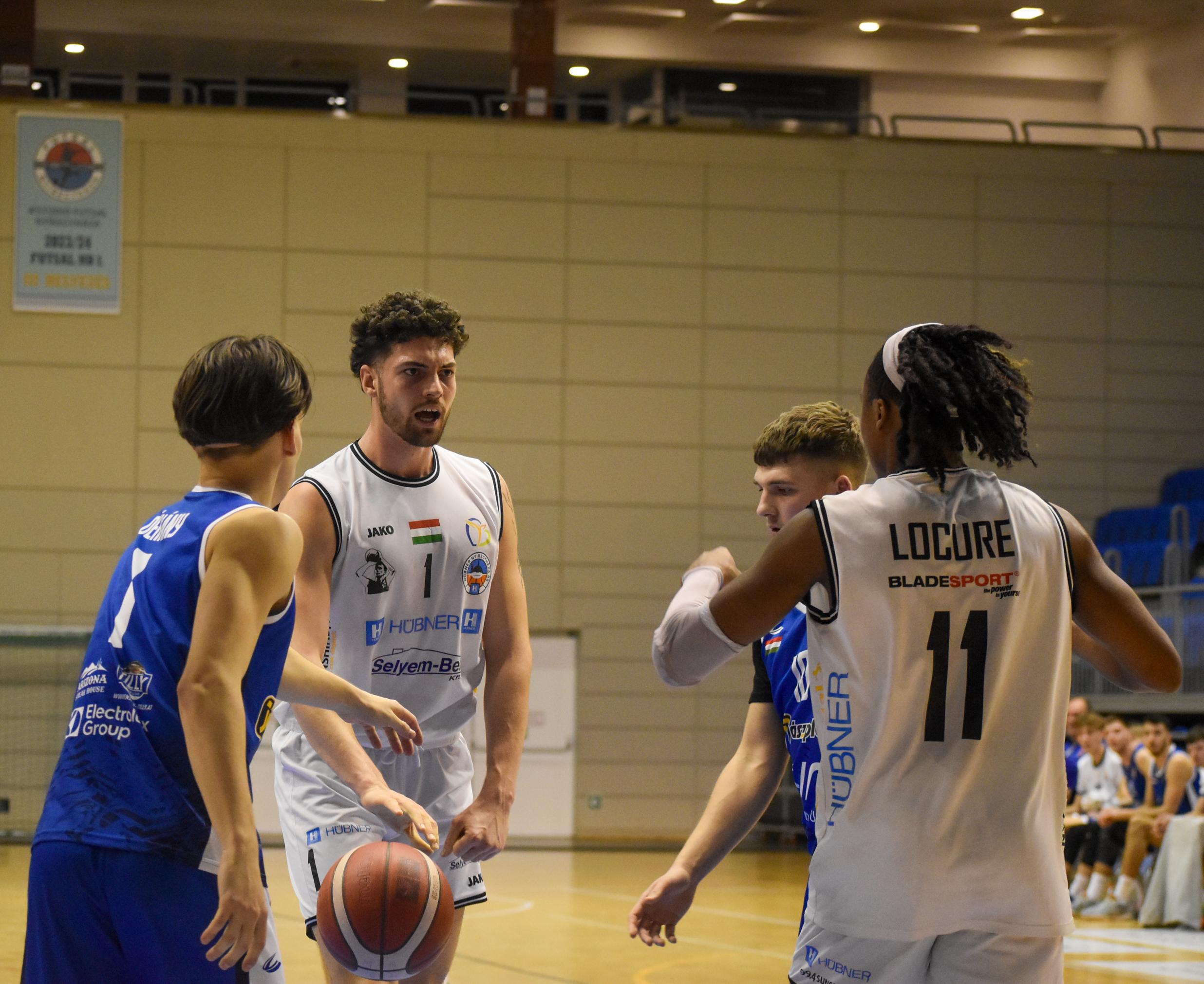 LOCURE ÉS TARJÁN A LEGJOBBAK KÖZÖTT