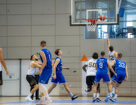 FELVETTÜK A KESZTYŰT, ÁM A DEAC ERŐSEBBNEK BIZONYULT