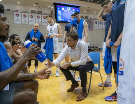 KI-KI MÉRKŐZÉS LESZ, FONTOS, HOGY EGYSÉGESEK LEGYÜNK