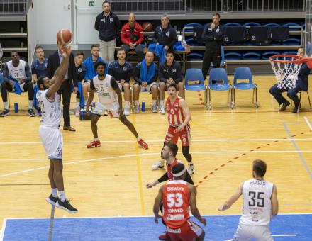 EGY GYŐZELEMMEL ÁTSZAKADHATNA A MENTÁLIS GÁT