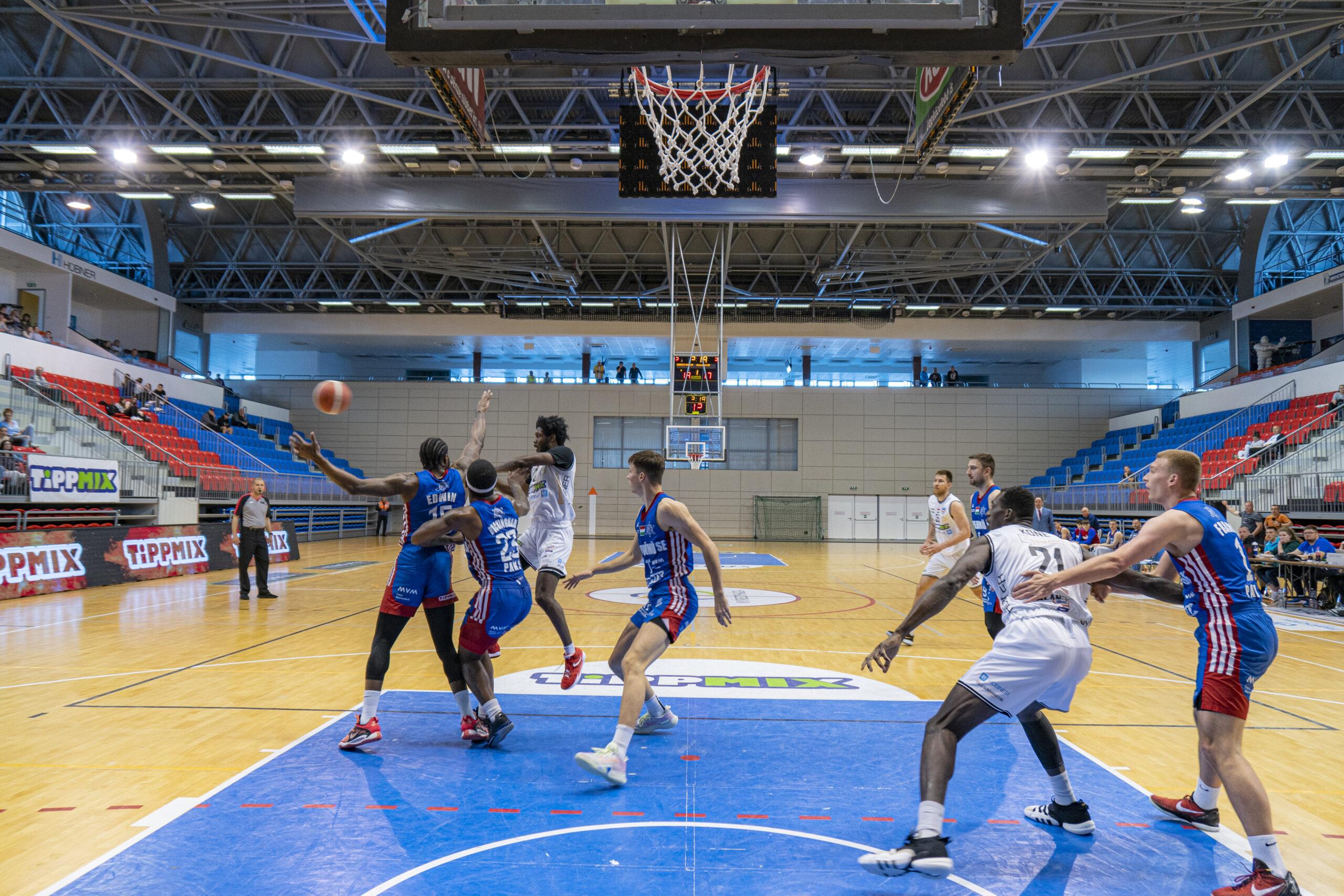 ERŐTLEN JÁTÉKKAL KIKAPTUNK A PAKSTÓL
