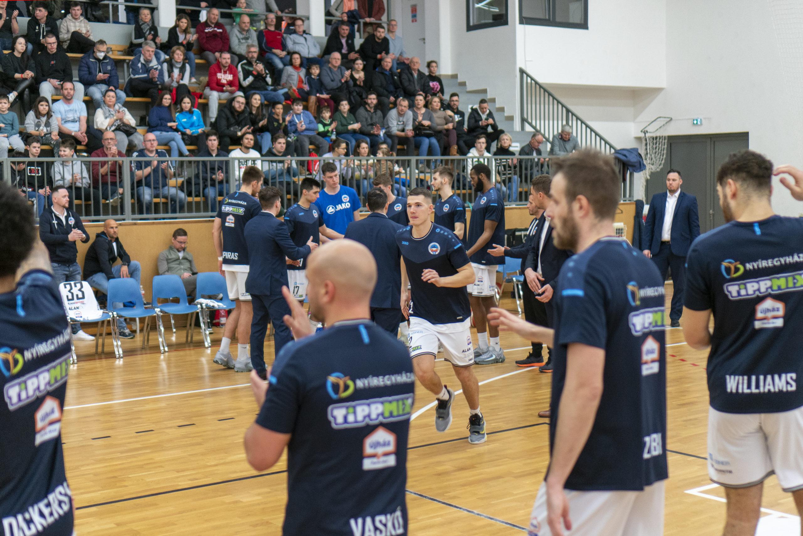 NEGYVEN PERCES FÓKUSZRA LESZ SZÜKSÉG A MEGLEPETÉSHEZ