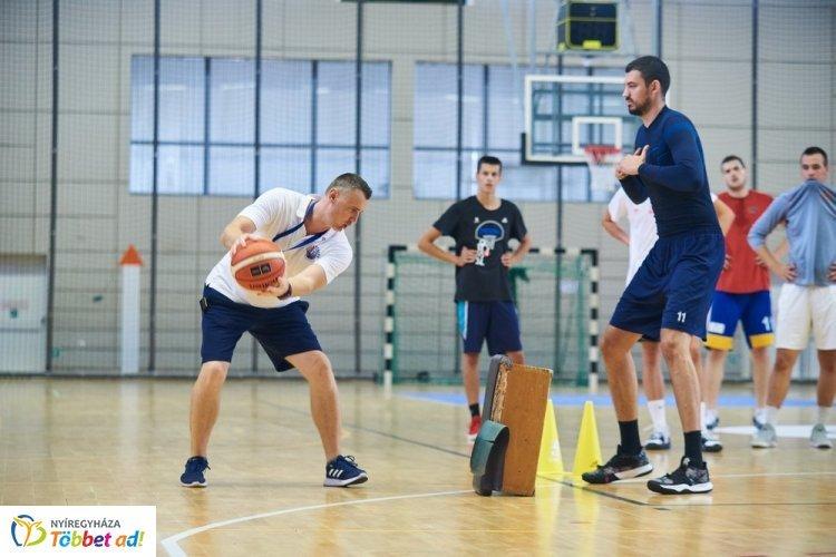 Edzőmeccs a Vasas ellen