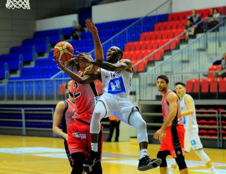 Elképesztő győzelem a forduló rangadóján!