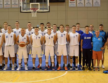 EYBL: csoportelsőség!