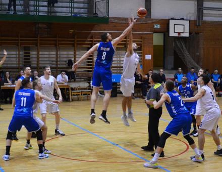 Hosszabbítás után győzelem