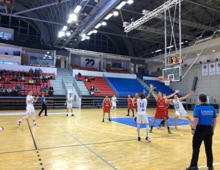 Húsz pontos hazai győzelem