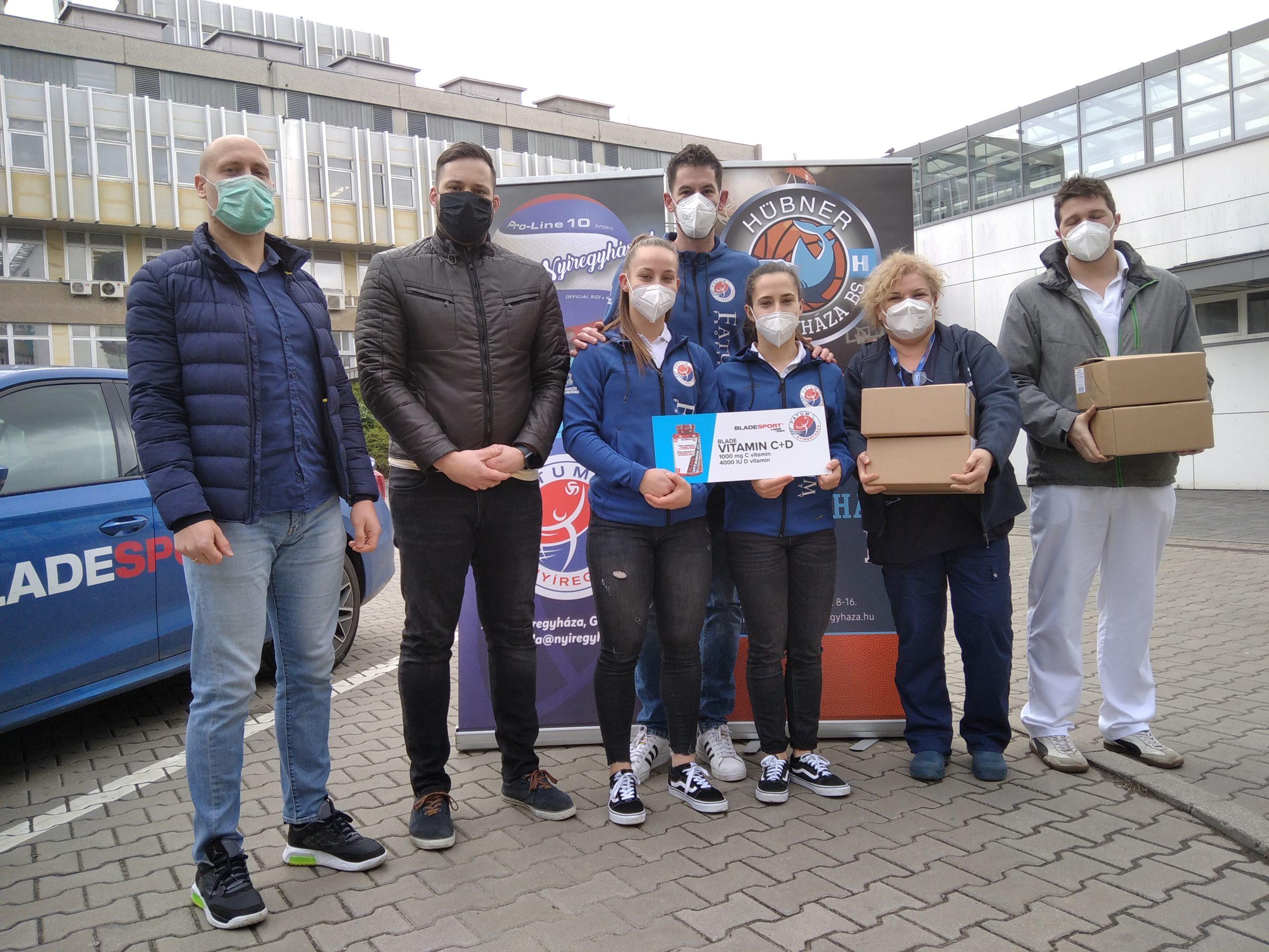 Vitamincsomagot adományoztunk a COVID Ambulancia orvosainak és egészségügyi dolgozóinak