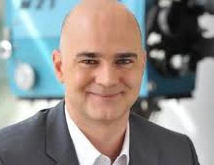 A Sitku Ernő Emléktorna kommentátora Knézy Jenő lesz