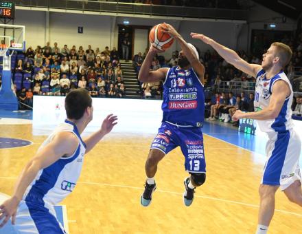 Bejelentettük új igazolásunkat