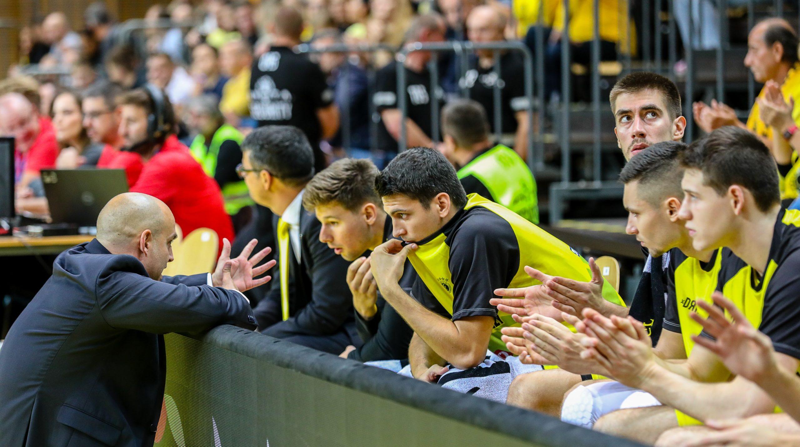 SPANYOLVERŐ BL-CSAPAT OTTHONÁBAN FOLYTATJUK