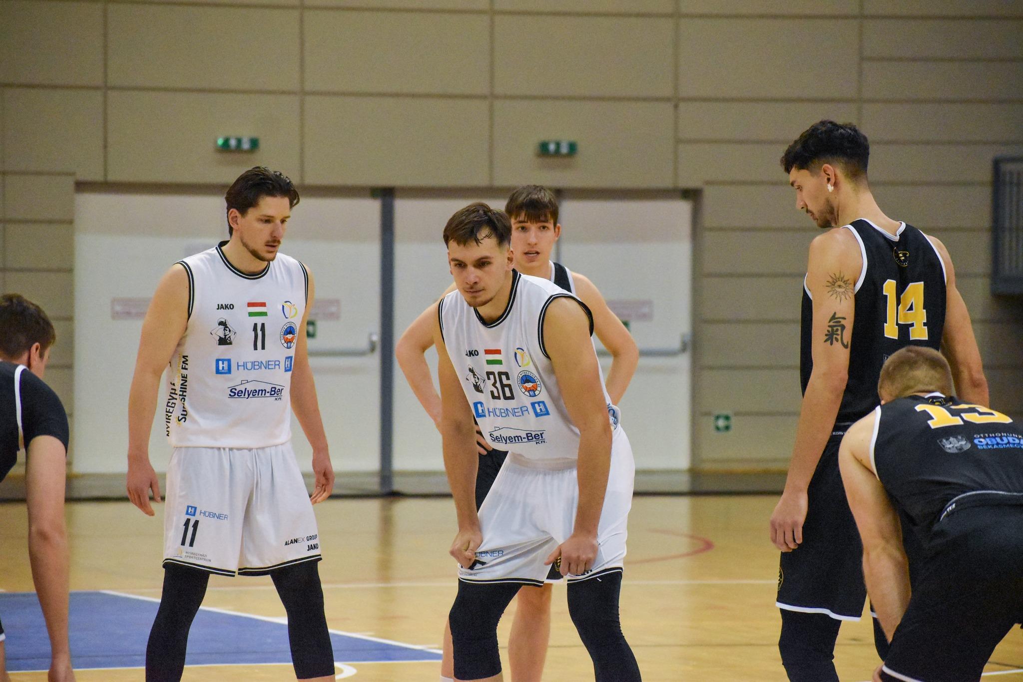 FÉRFIAS KÜZDELEMBEN NYERTÜNK JÁTSZBERÉNYBEN