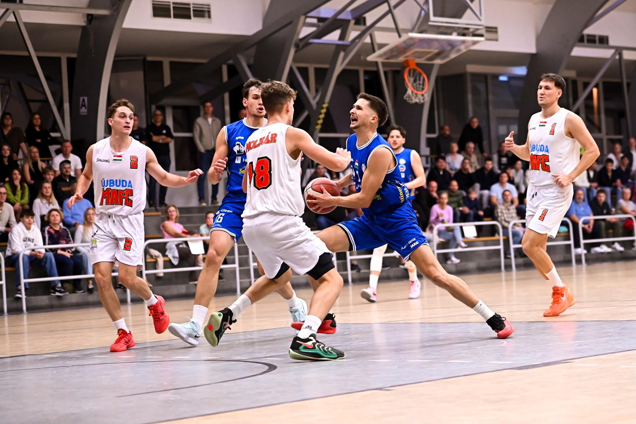 MARADJUNK A GYŐZTES ÚTON!