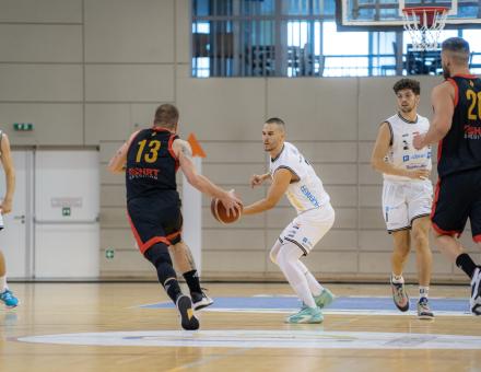 HAZAI GYŐZELEMMEL KELL JAVÍTANI A MÉRLEGÜNKÖN